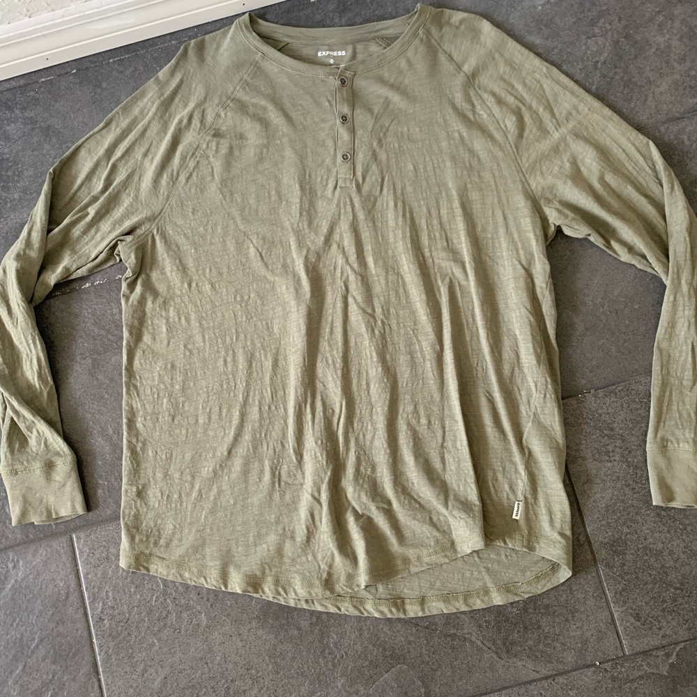 Men’s express shirt